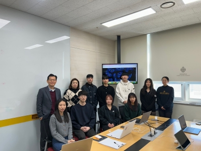 (Jan, 2025) Group photo of Biological Chemistry Lab 대표이미지